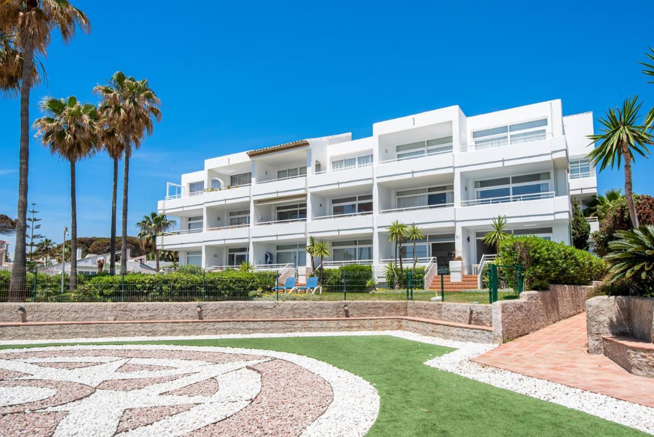 Frontline Beach Apartment Miraflores Sitio de Calahonda Exterior photo
